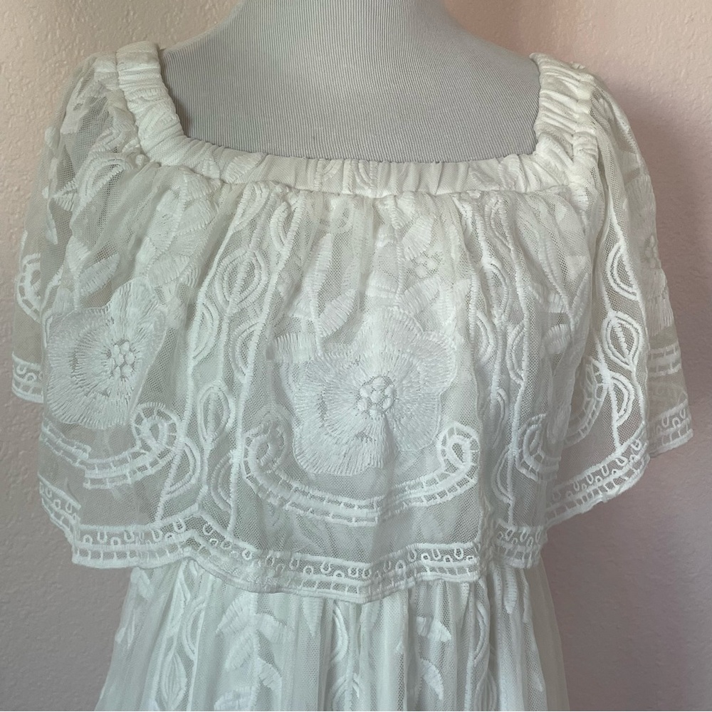 White Boho Lace Off Shoulder Maxi Dress Embroidered Romantic Coastal Medium - Picture 5 of 16